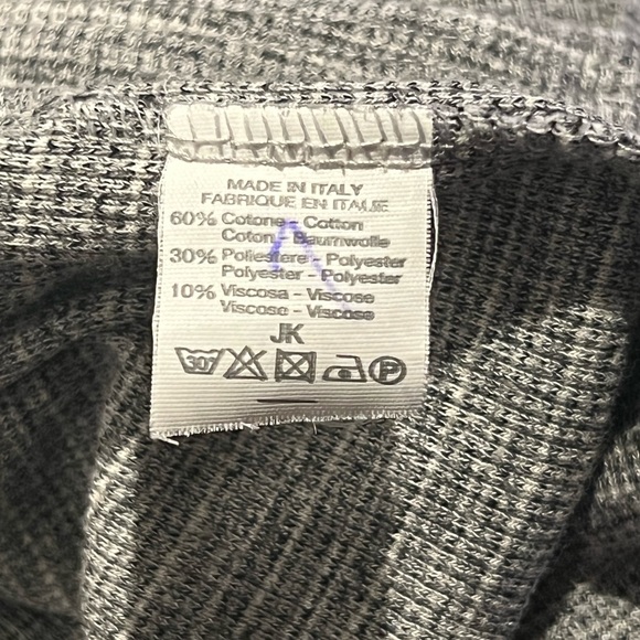 Brandy Melville Grey tank top - Picture 3 of 3